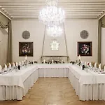 Отель Grandhotel 4*