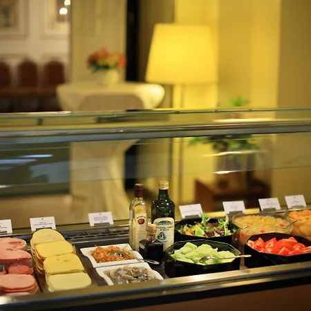 Grandhotel Hotel 4*