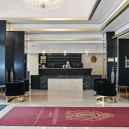 מלון Grandhotel