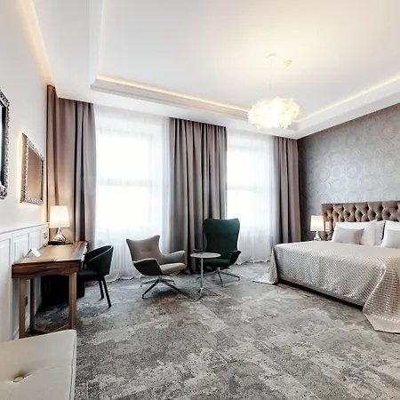 Grandhotel מלון 4*