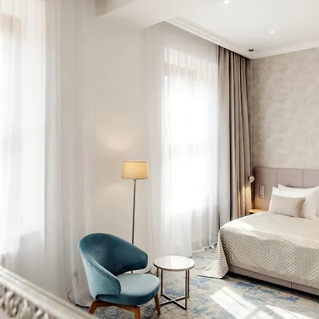 Grandhotel 4* ברנו