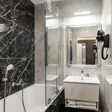 מלון Grandhotel ברנו